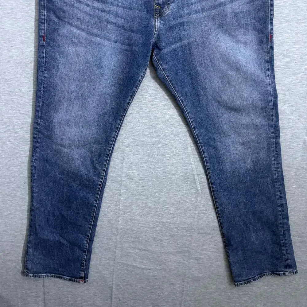 True Religion Men's 44 Blue Denim Ricky Relaxed Straight Leg Flap Pocket Jeans